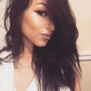 Meet your Posher, Helena